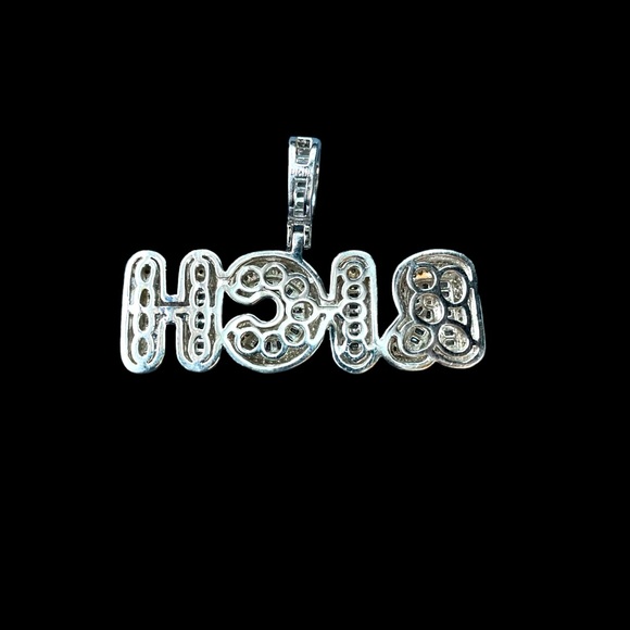 Swarovski crystal Pendant Rich Lettering clean precise and unique design - Picture 3 of 3